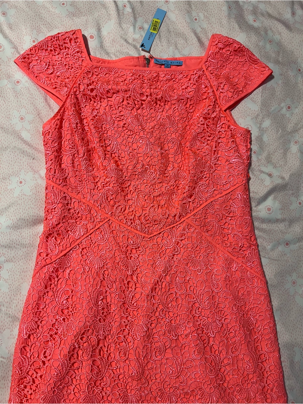 NWT ANTONIO MELANI Vibrant Bright Coral Pink Lace Sheath Dress Women’s Size 14